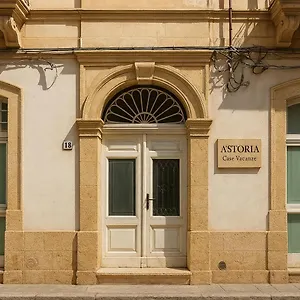 A'storia , Syracuse Italie